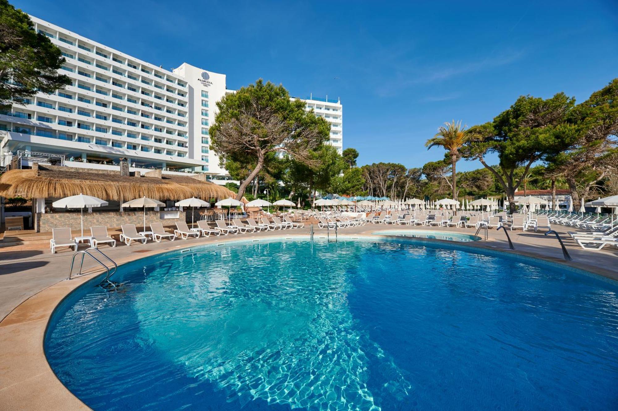 Отель Aluasoul Carolina - Adults Only Фонт-де-Са-Кала Экстерьер фото